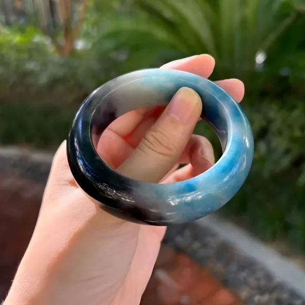 羥磷鋁石手鐲藍白漸層拋光珠寶